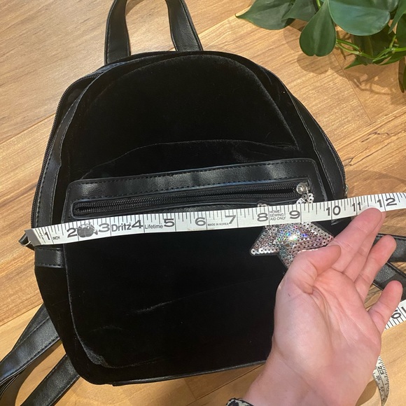 Olivia Miller velvet mini back pack - Picture 7 of 7